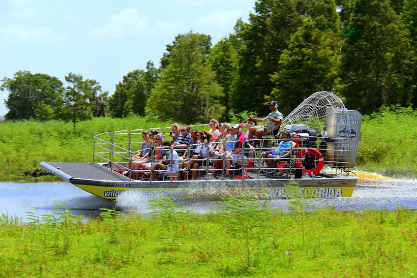 Everglades tour boat
