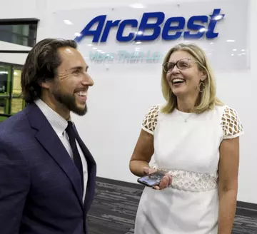 ArcBest leader talking to an employee.